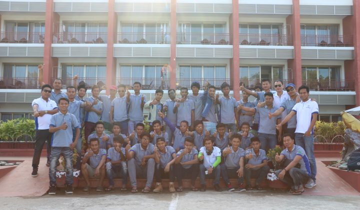 Vacation Trip to Chaung Tha Beach (2018)